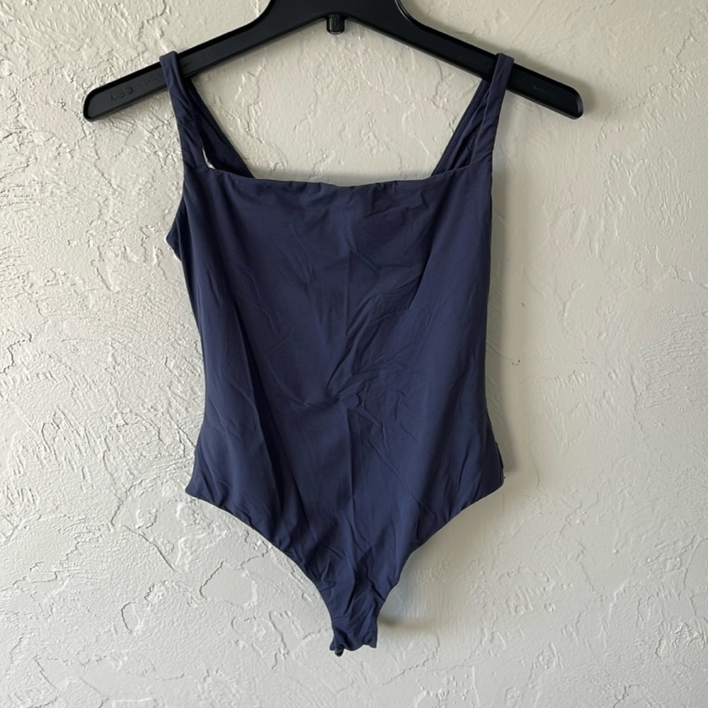 SKIMS Fits Everybody Square Neck Bodysuit